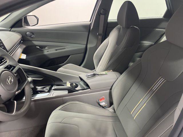 New 2026 Hyundai Elantra Sport image 8