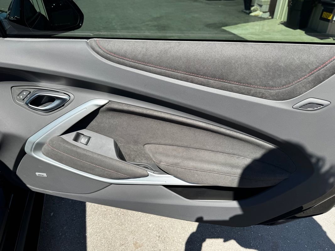 Used 2023 Chevrolet Camaro ZL1 RWD image 28