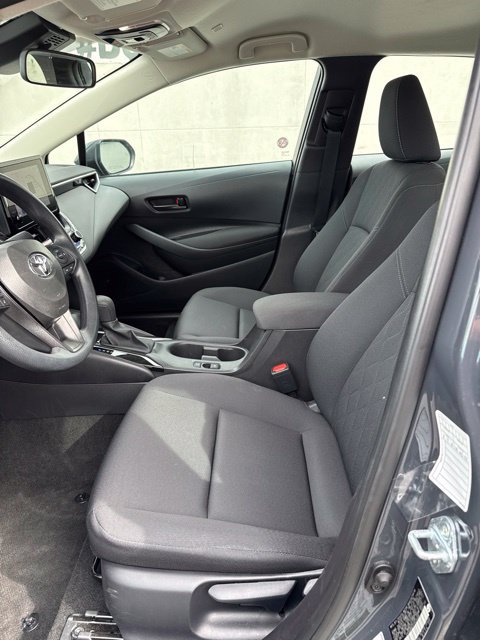 Used 2026 Toyota Corolla LE FWD image 13