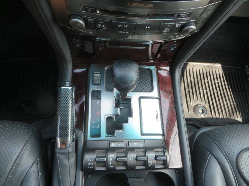 Used 2009 Lexus LX 570 4WD image 21
