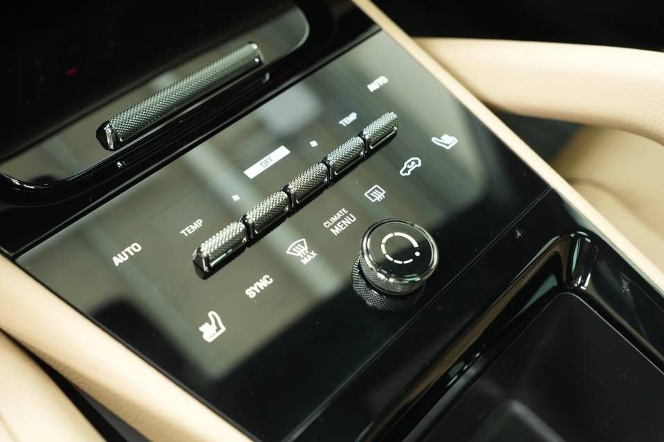 New 2026 Porsche Cayenne AWD/4WD image 23