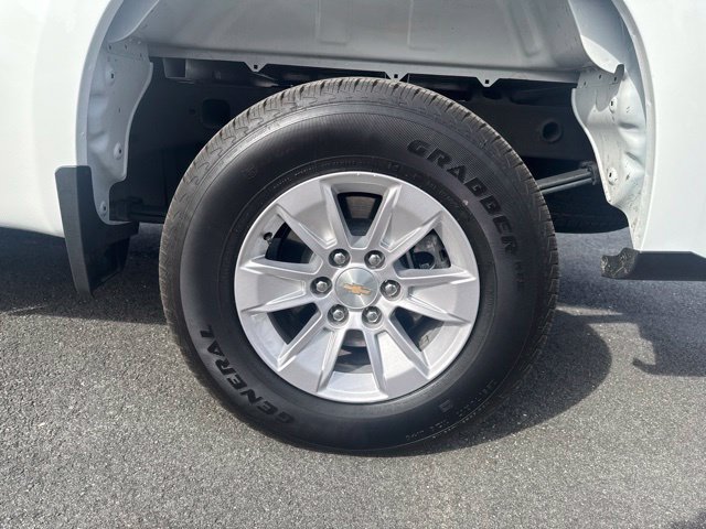 Used 2026 Chevrolet Silverado 1500 W/T RWD image 8