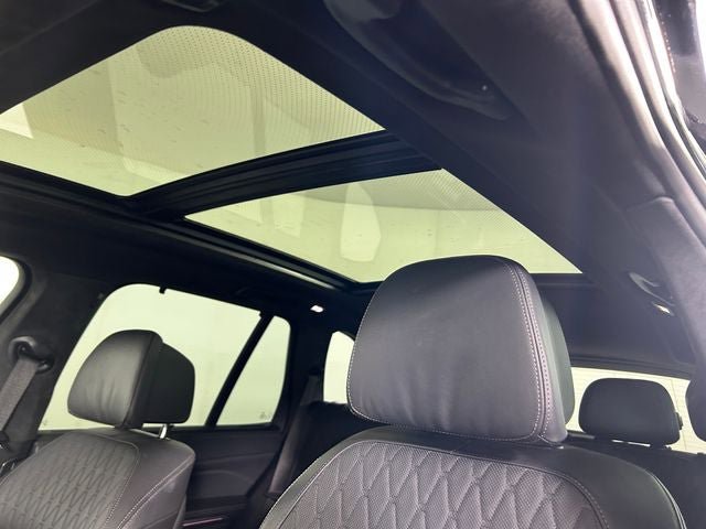 Used 2022 BMW X5 M50i w/ Executive Package AWD/4WD image 13