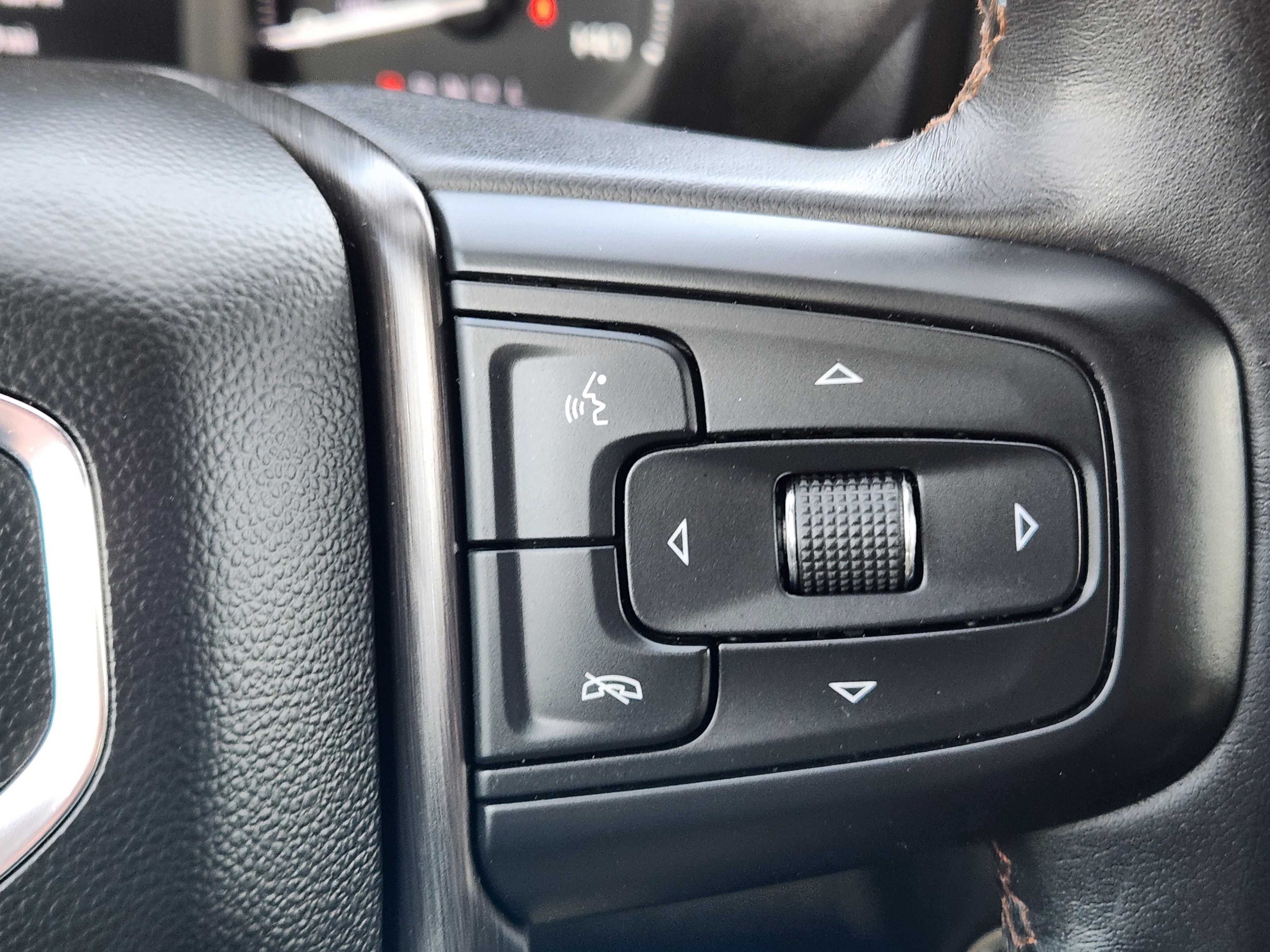 Certified 2022 GMC Sierra 2500 AT4 w/ AT4 Preferred Package image 15