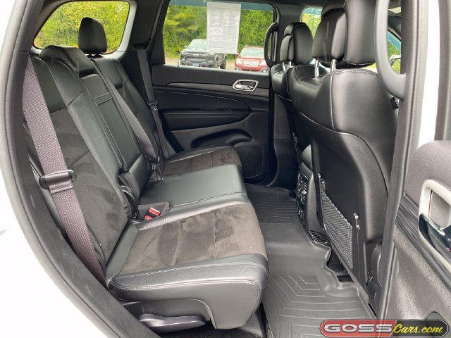Certified 2021 Jeep Grand Cherokee Laredo X AWD/4WD image 7