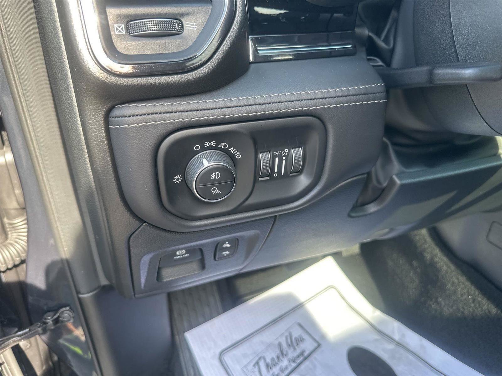 Used 2026 RAM 1500 Limited AWD/4WD image 33
