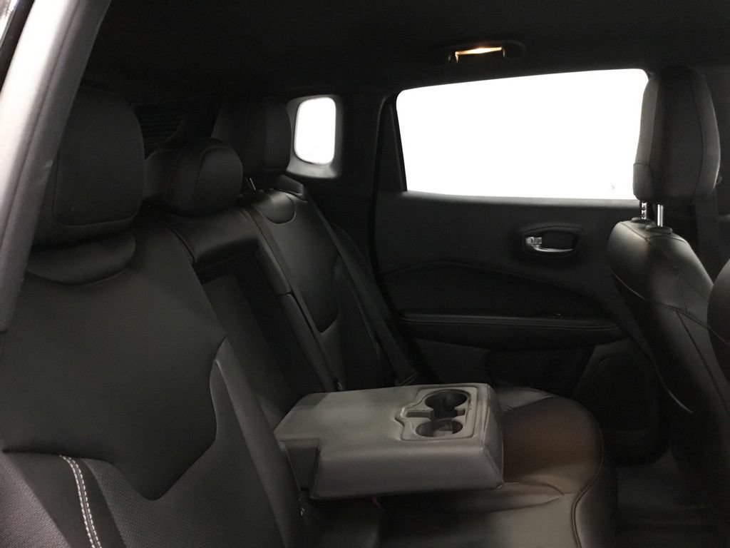 Used 2021 Jeep Compass Latitude AWD/4WD image 19