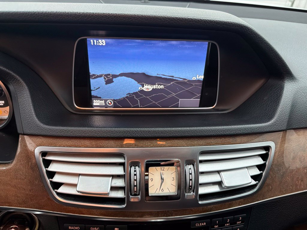 Used 2014 Mercedes-Benz E 350 4MATIC Sedan image 18