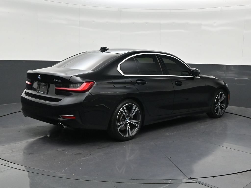 Used 2021 BMW 330i Sedan w/ Premium Package RWD image 5
