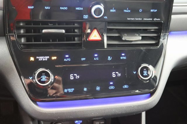 Used 2020 Hyundai Ioniq Limited FWD image 18
