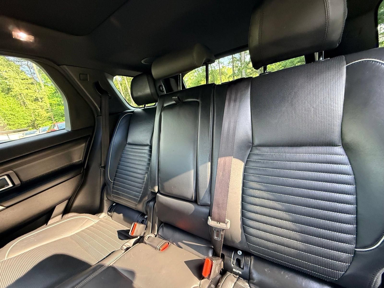 Used 2018 Land Rover Discovery Sport HSE Luxury AWD/4WD image 34