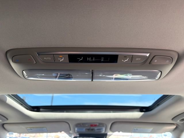 Certified 2024 Kia Telluride SX image 32