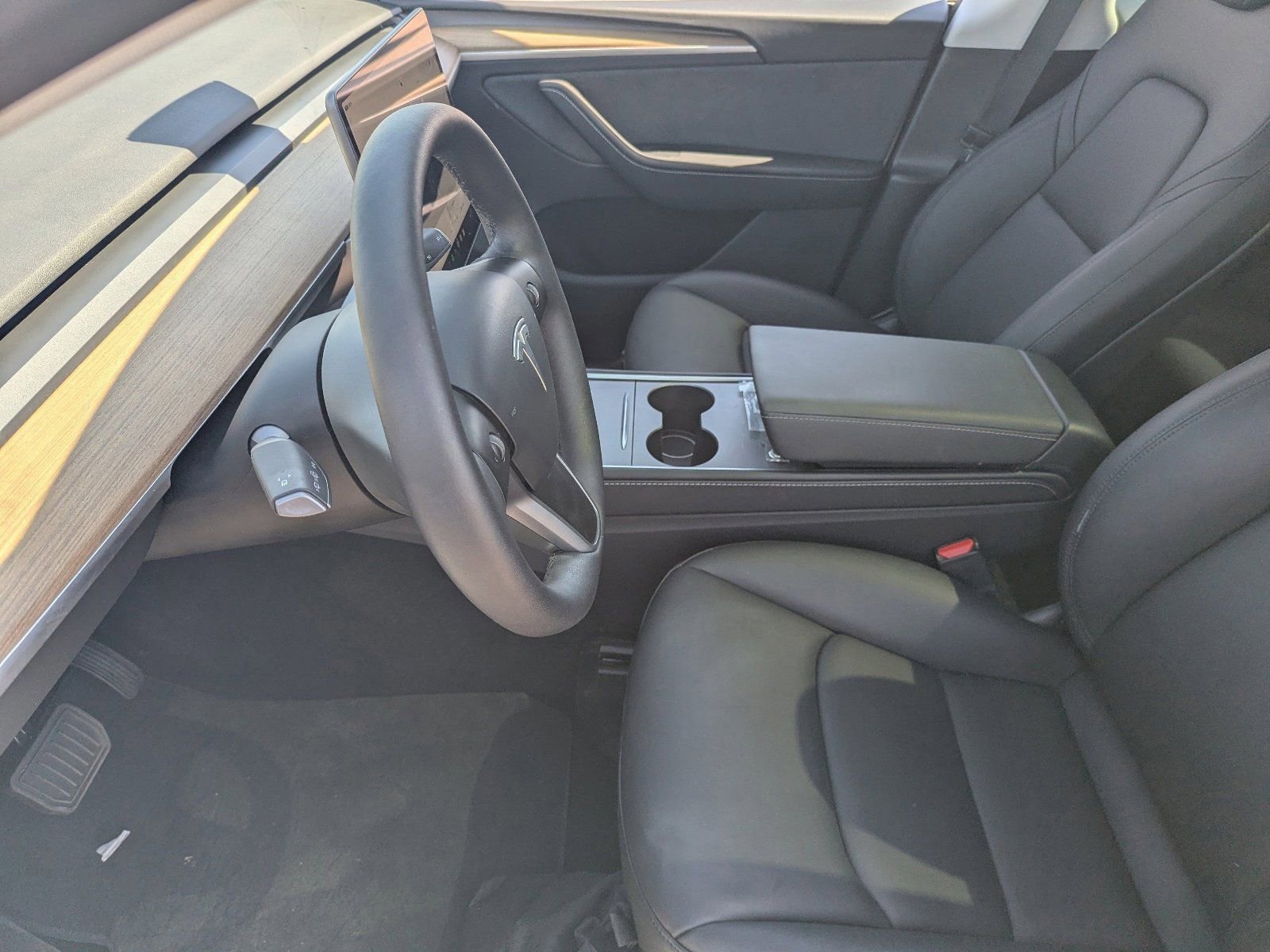 Used 2025 Tesla Model Y Long Range image 23