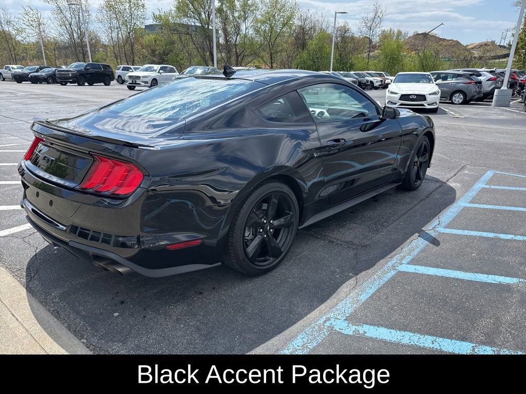 Used 2022 Ford Mustang GT Premium w/ Equipment Group 401A RWD image 6