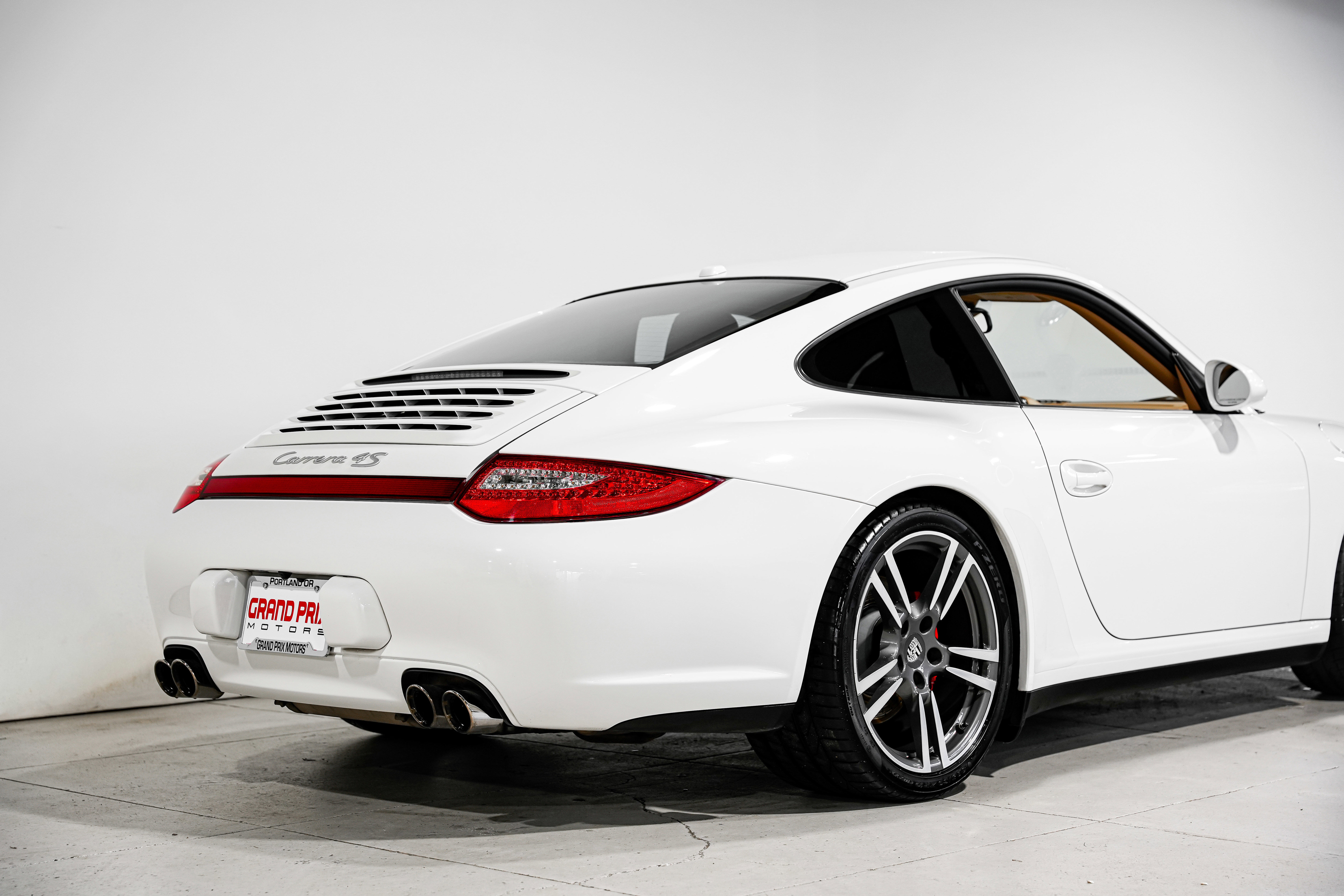 Used 2012 Porsche 911 Carrera 4S image 33