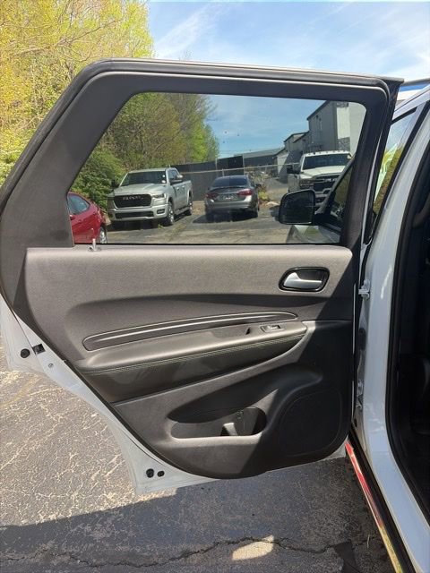 Used 2023 Dodge Durango SXT w/ Trailer Tow Group IV image 25