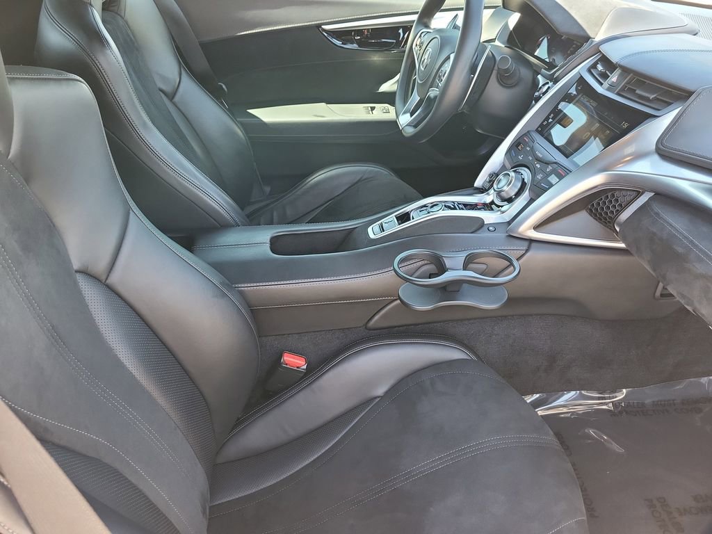 Used 2017 Acura NSX AWD/4WD image 12