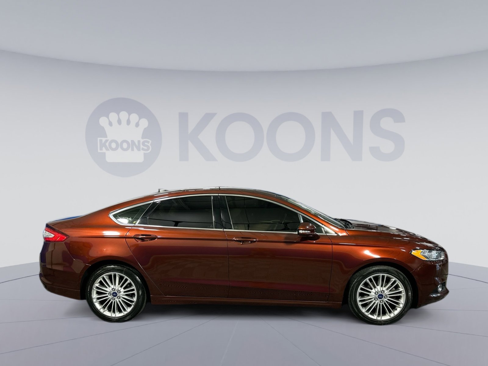 Used 2016 Ford Fusion SE w/ Equipment Group 202A image 8