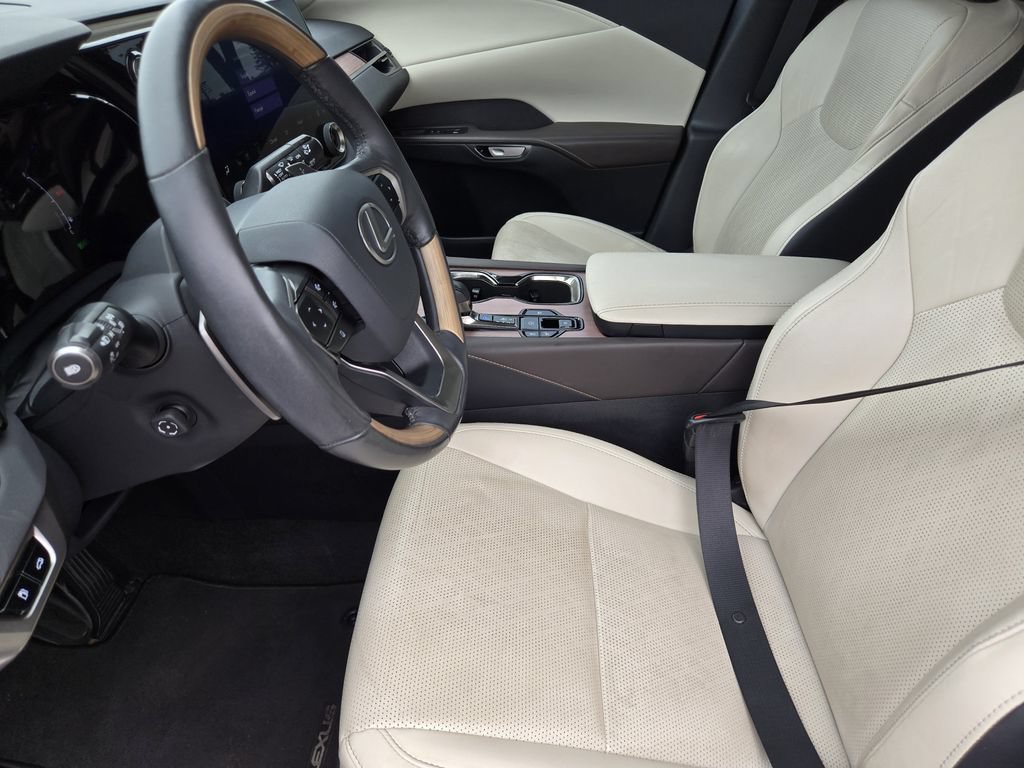 Used 2024 Lexus RX 350 w/ Convenience Package AWD/4WD image 8
