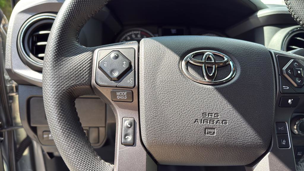 Used 2023 Toyota Tacoma TRD Sport w/ TRD Premium Sport Package AWD/4WD image 20