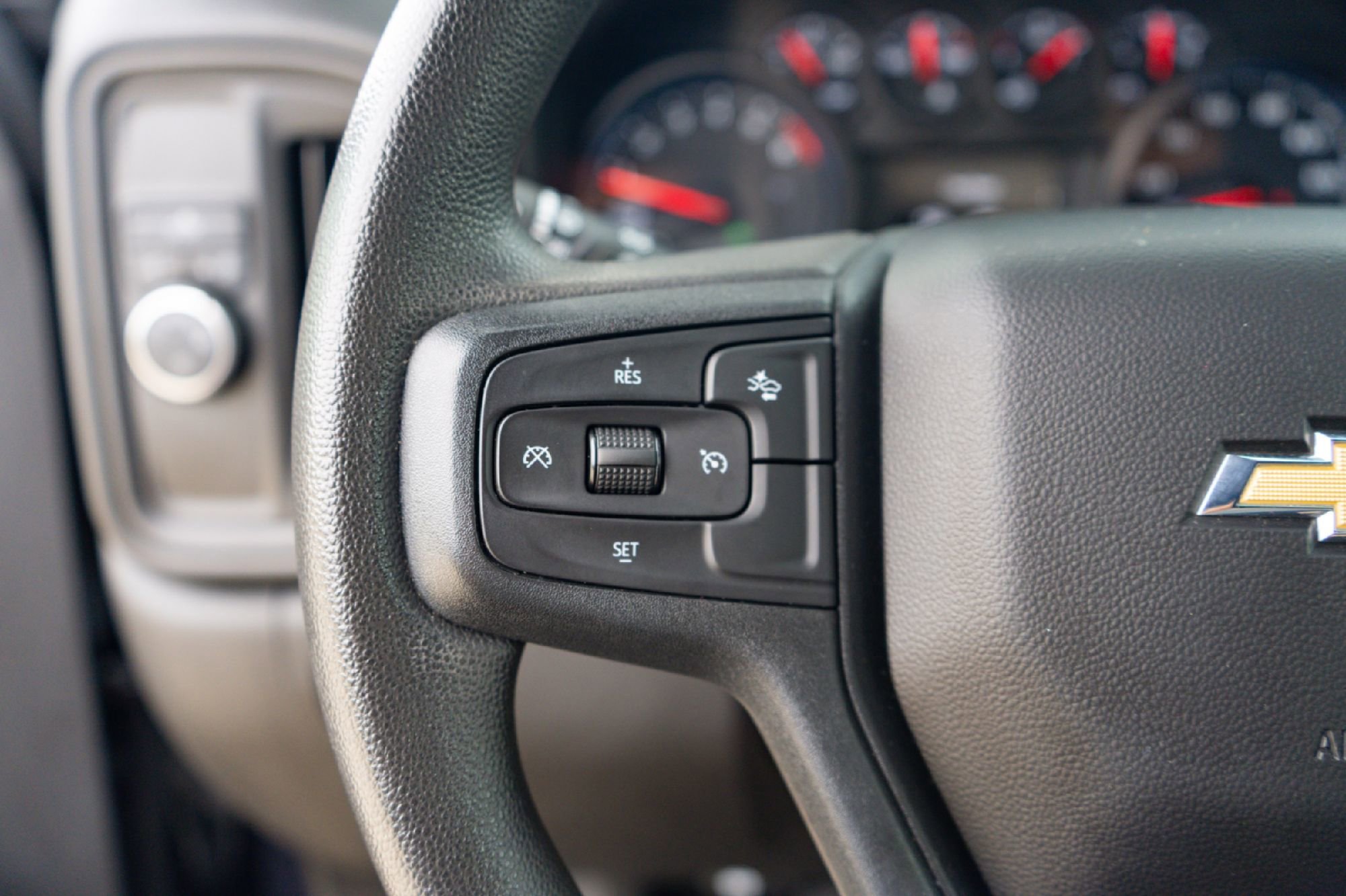 Used 2022 Chevrolet Silverado 1500 Custom image 11