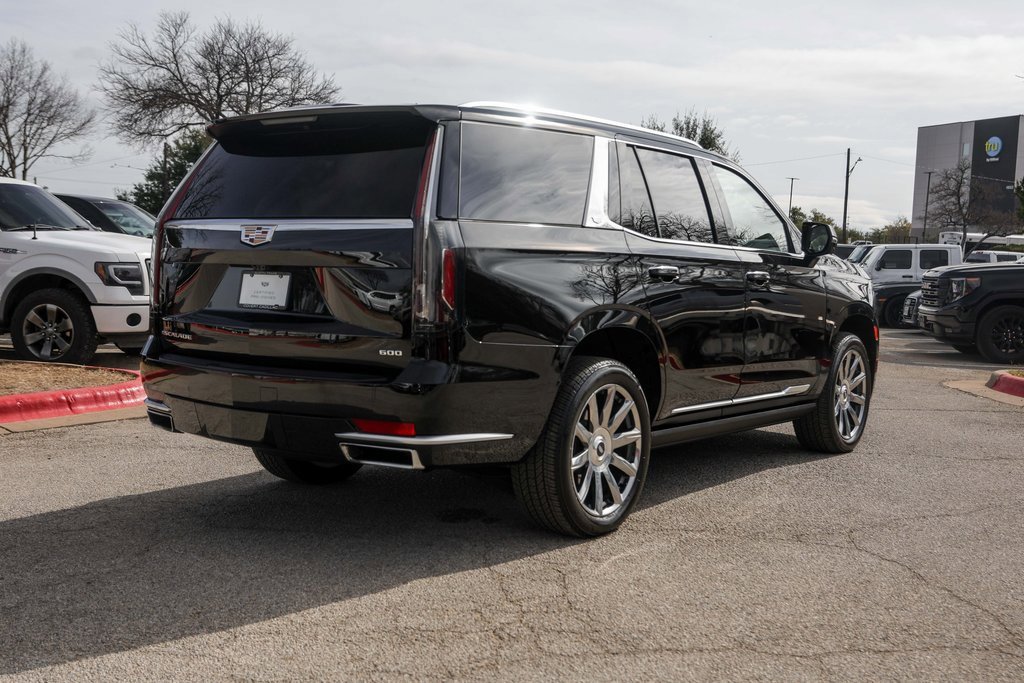 Used 2024 Cadillac Escalade Premium Luxury Platinum image 4