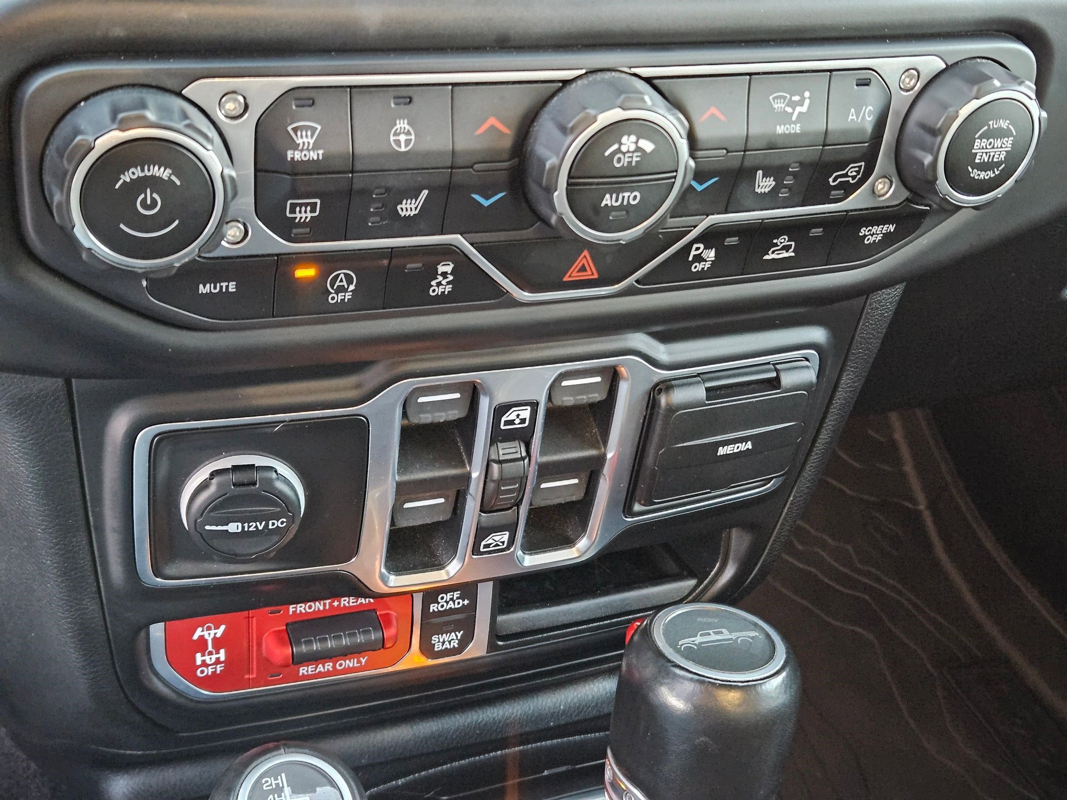 Used 2020 Jeep Gladiator Rubicon image 27