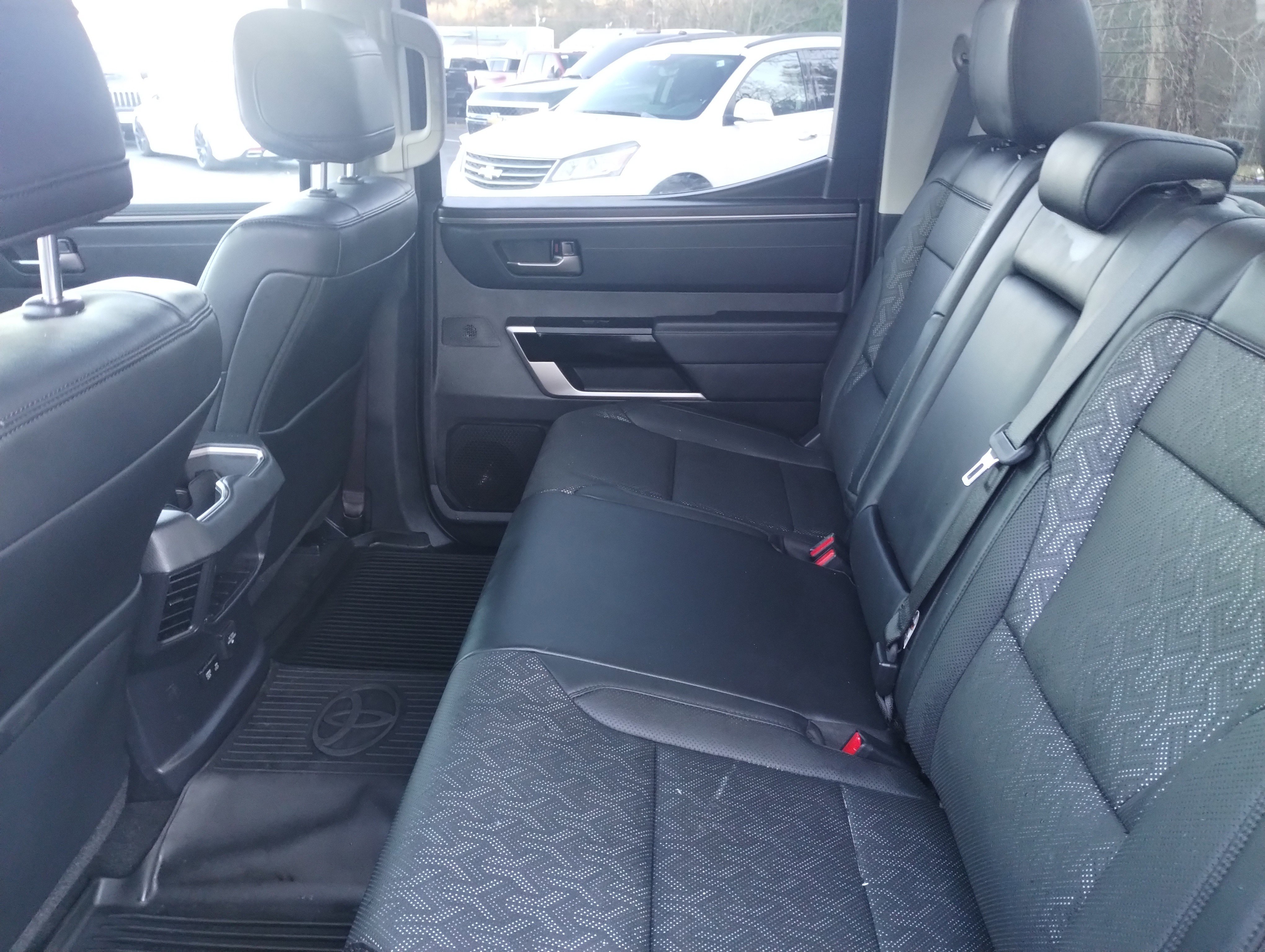 Used 2024 Toyota Tundra Limited image 15