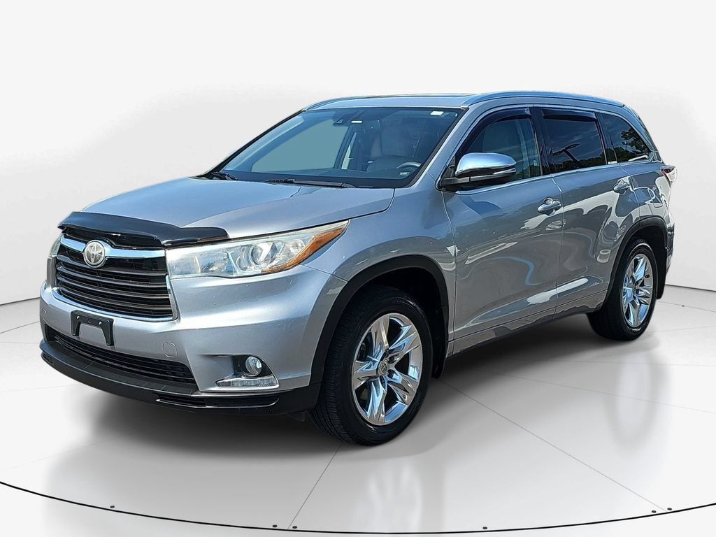 Used 2014 Toyota Highlander Limited Platinum AWD/4WD image 11