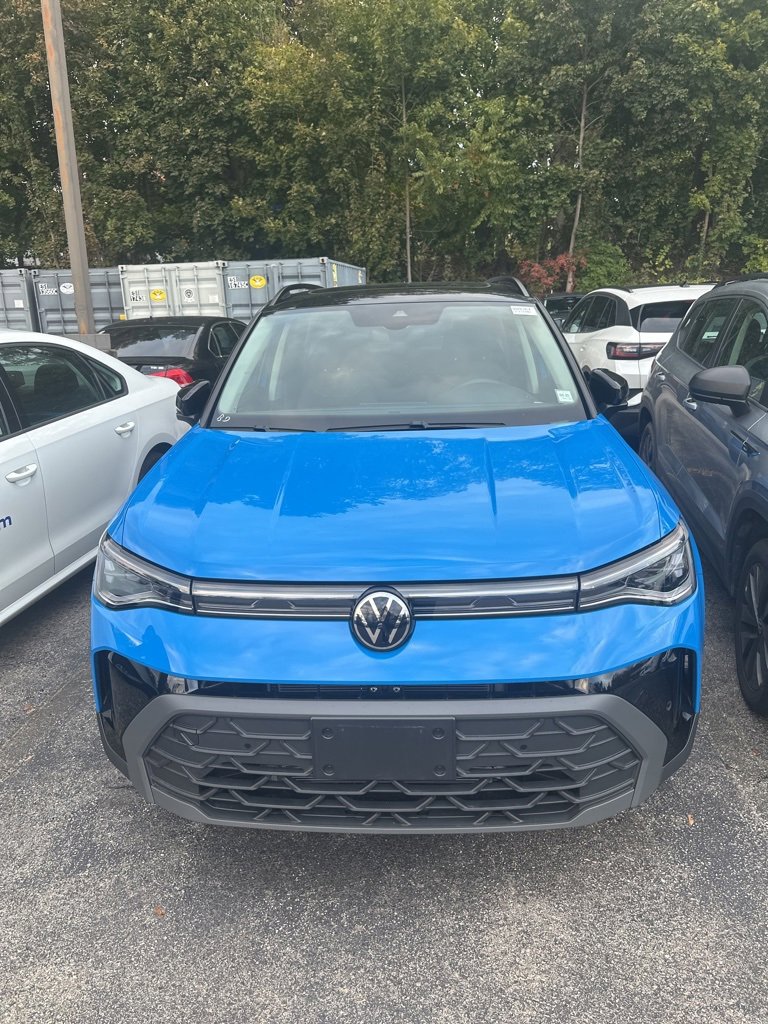 Used 2025 Volkswagen Taos SE