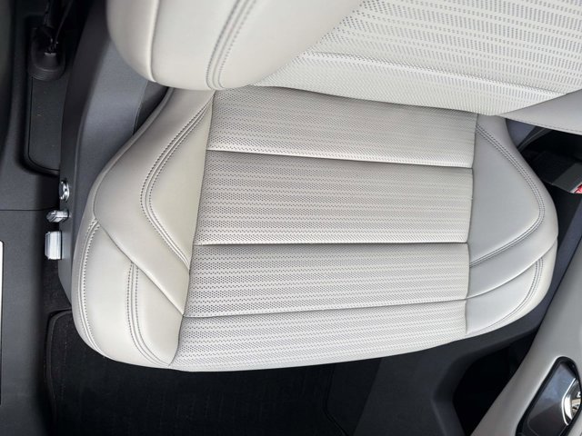 Certified 2025 Lincoln Nautilus Reserve AWD/4WD image 20