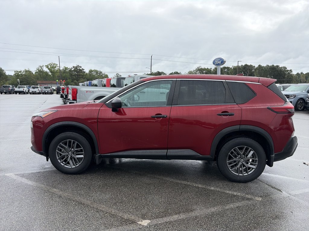 Used 2021 Nissan Rogue S FWD image 4
