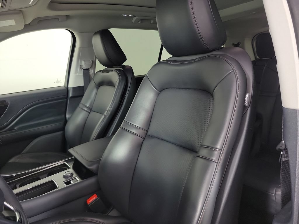 Certified 2025 Lincoln Aviator 2WD w/ Jet Appearance Package image 37