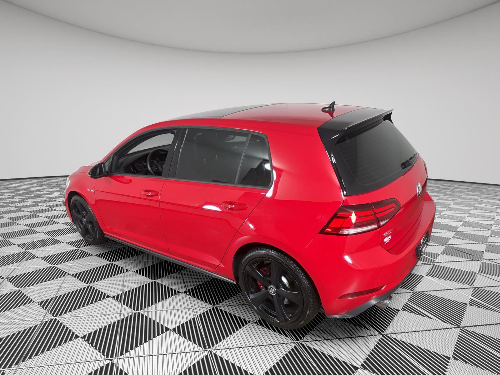 Used 2021 Volkswagen GTI SE image 12