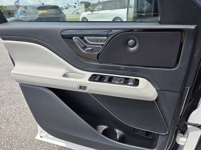 New 2026 Lincoln Aviator Reserve RWD image 15