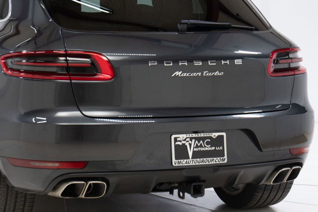 Used 2017 Porsche Macan Turbo image 17