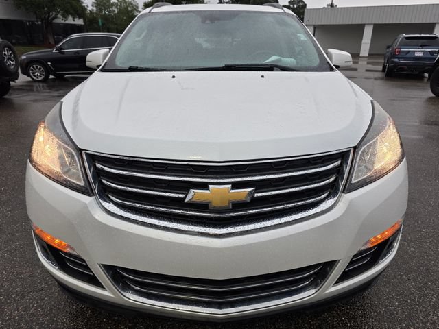 Used 2017 Chevrolet Traverse Premier FWD image 3
