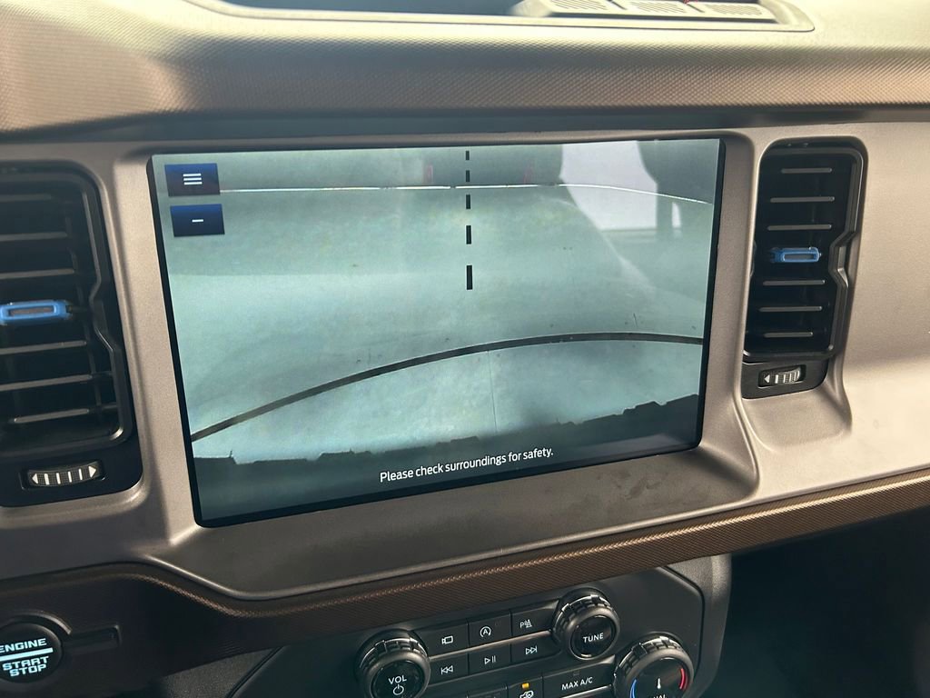 Used 2022 Ford Bronco Outer Banks image 17