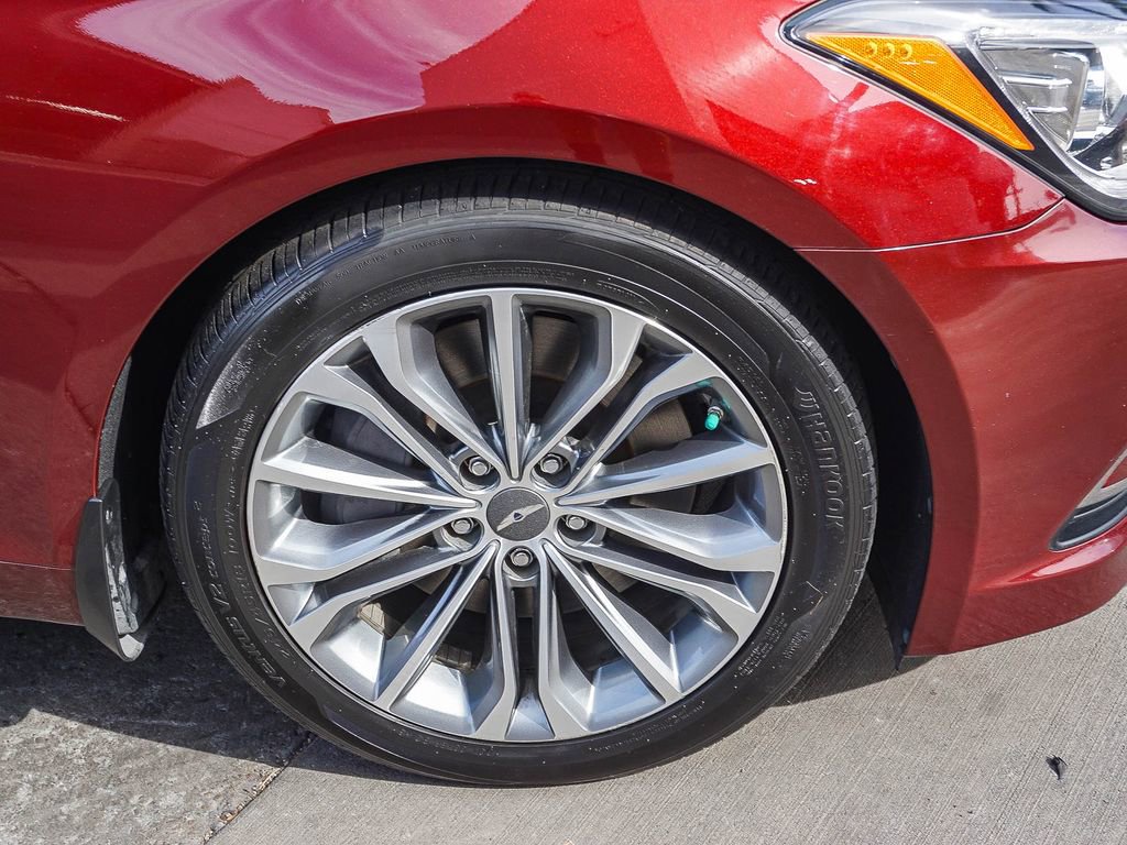 Used 2016 Hyundai Genesis 3.8 w/ Option Group 03 image 9