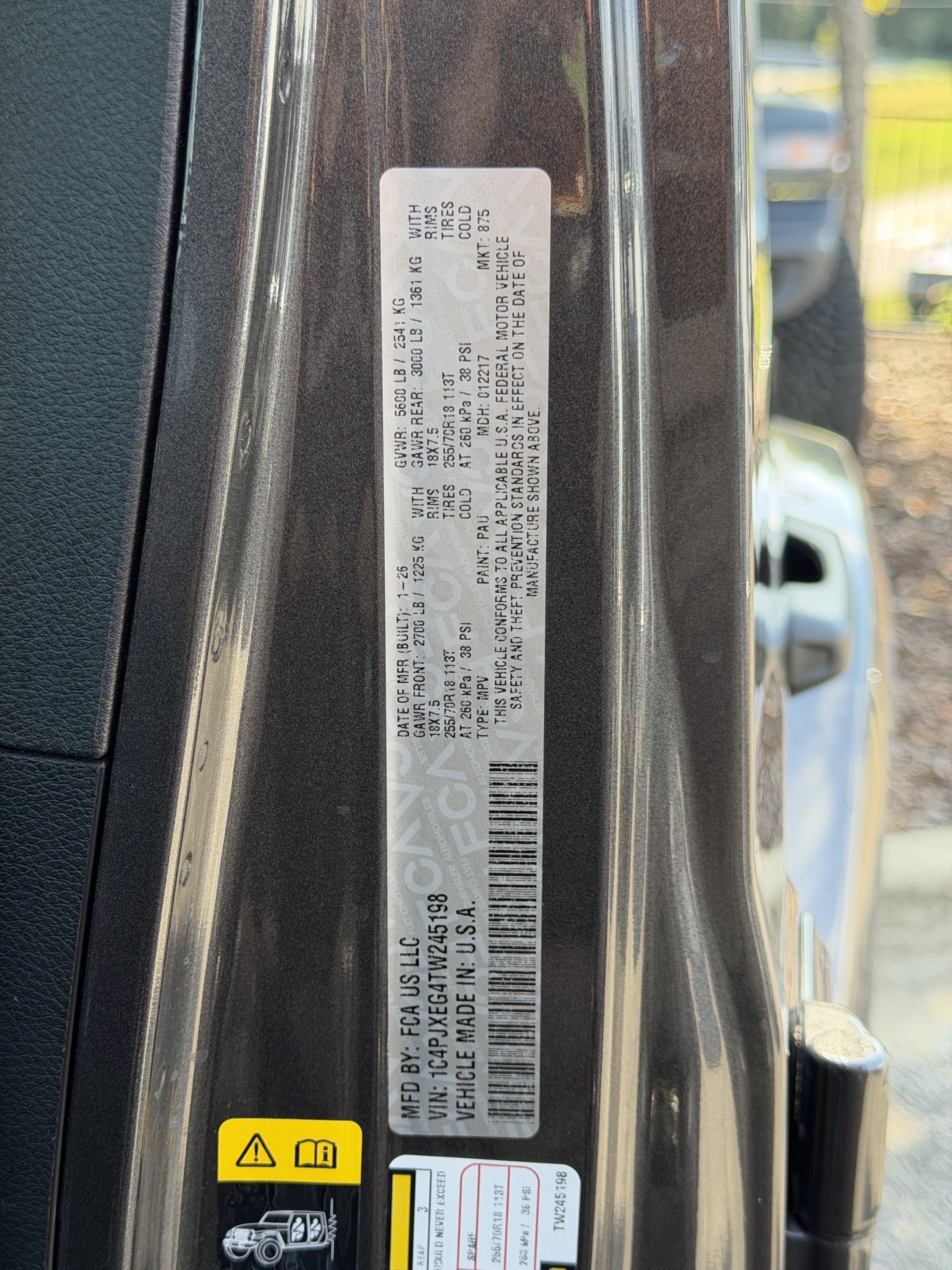 Used 2026 Jeep Wrangler Unlimited Sahara AWD/4WD image 37