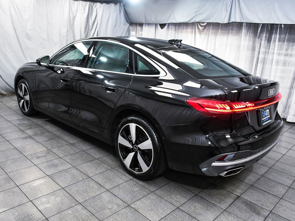 Used 2025 Audi A5 2.0T Prestige w/ 19" Wheel Package AWD/4WD image 4