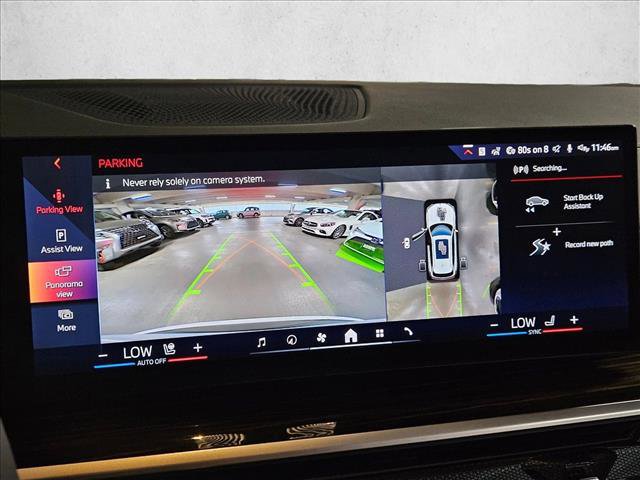 Used 2026 BMW X5 xDrive50e image 14