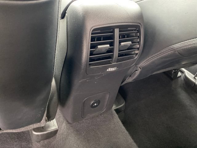 Used 2023 Ford Escape Platinum AWD/4WD image 19