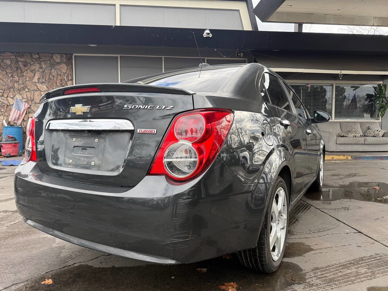 Used 2015 Chevrolet Sonic LTZ image 36