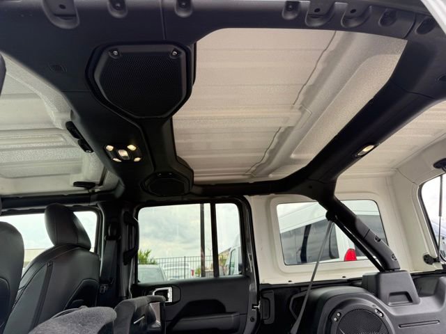 Used 2021 Jeep Wrangler Unlimited Sahara w/ Cold Weather Group image 36