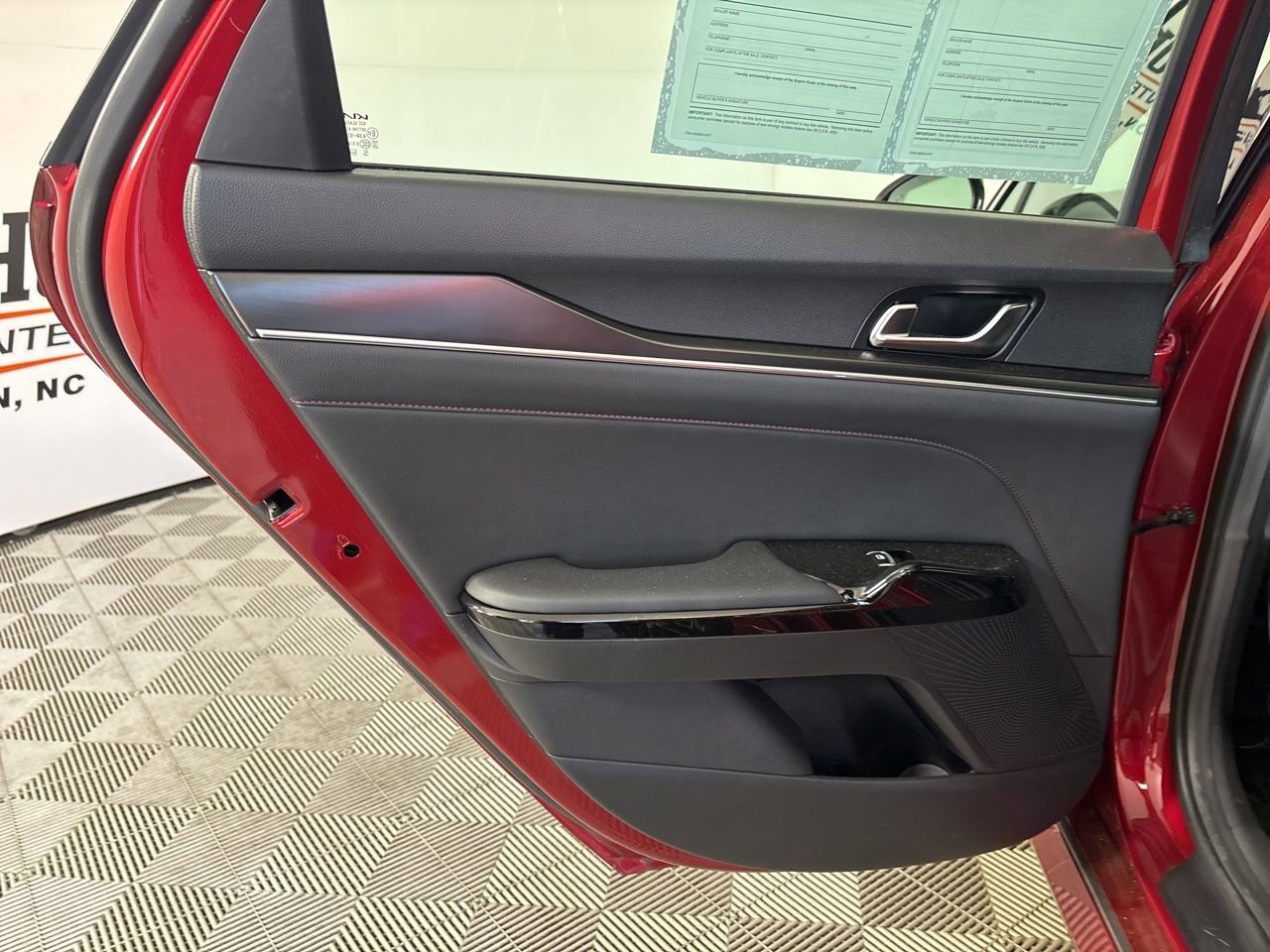 Used 2024 Kia K5 GT image 22