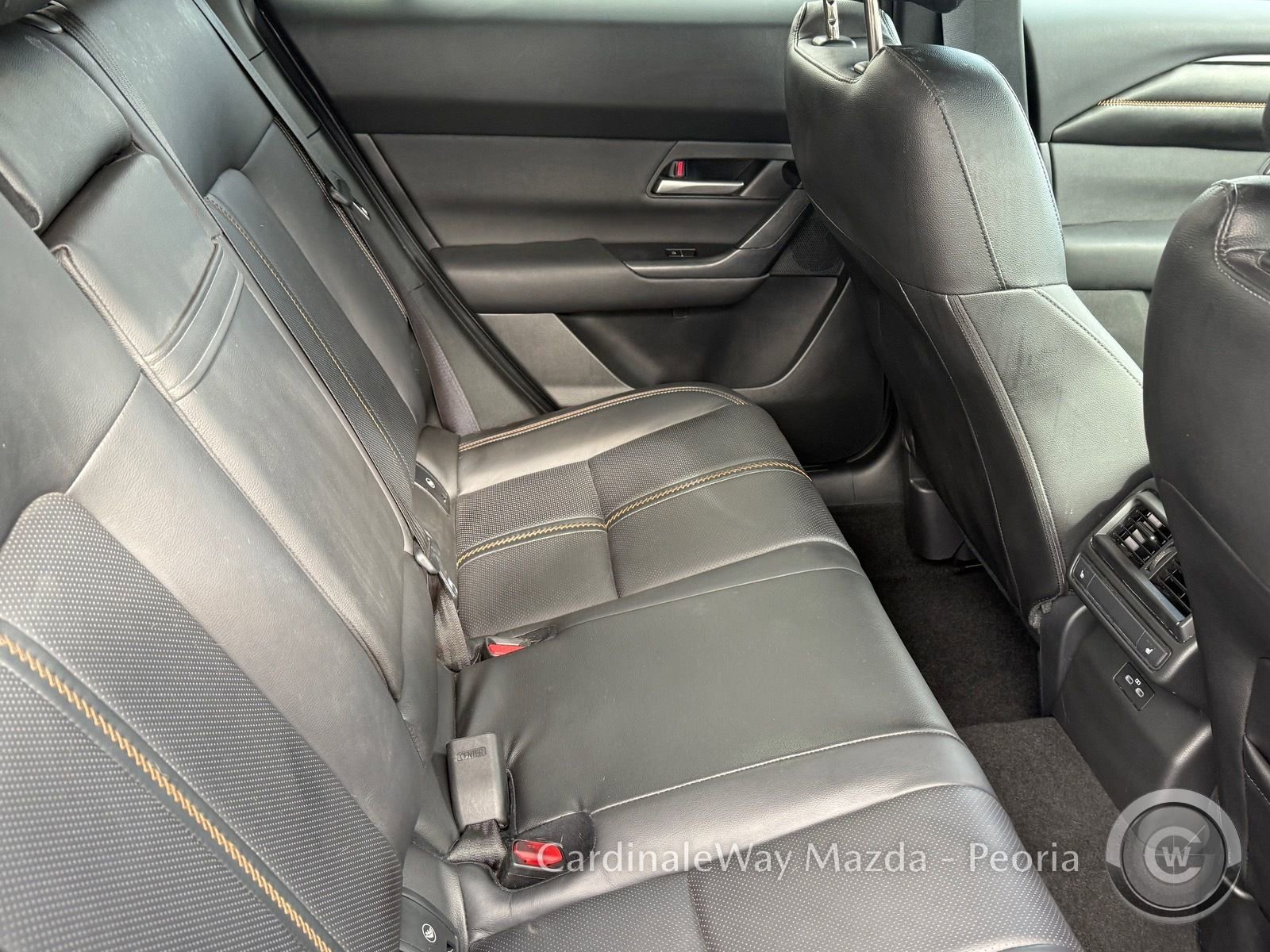 Certified 2025 MAZDA CX-50 AWD 2.5 Turbo w/ Cargo Package image 16