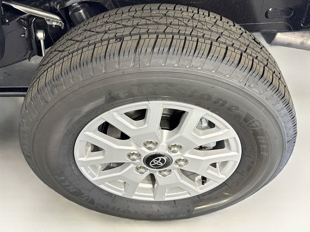New 2026 Toyota Tacoma SR5 RWD image 31