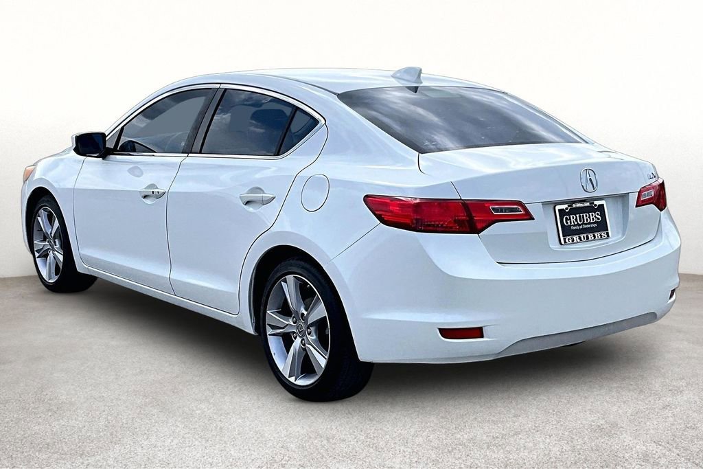 Used 2013 Acura ILX w/ Premium Package FWD image 15