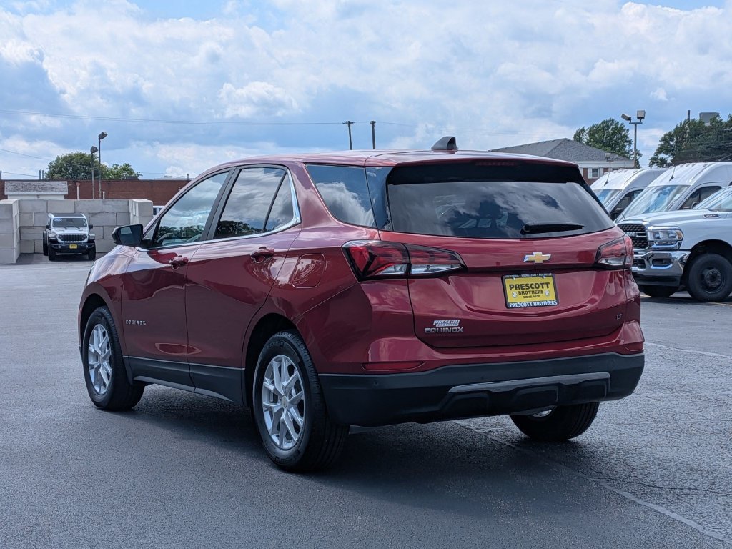 Used 2023 Chevrolet Equinox LT FWD image 5